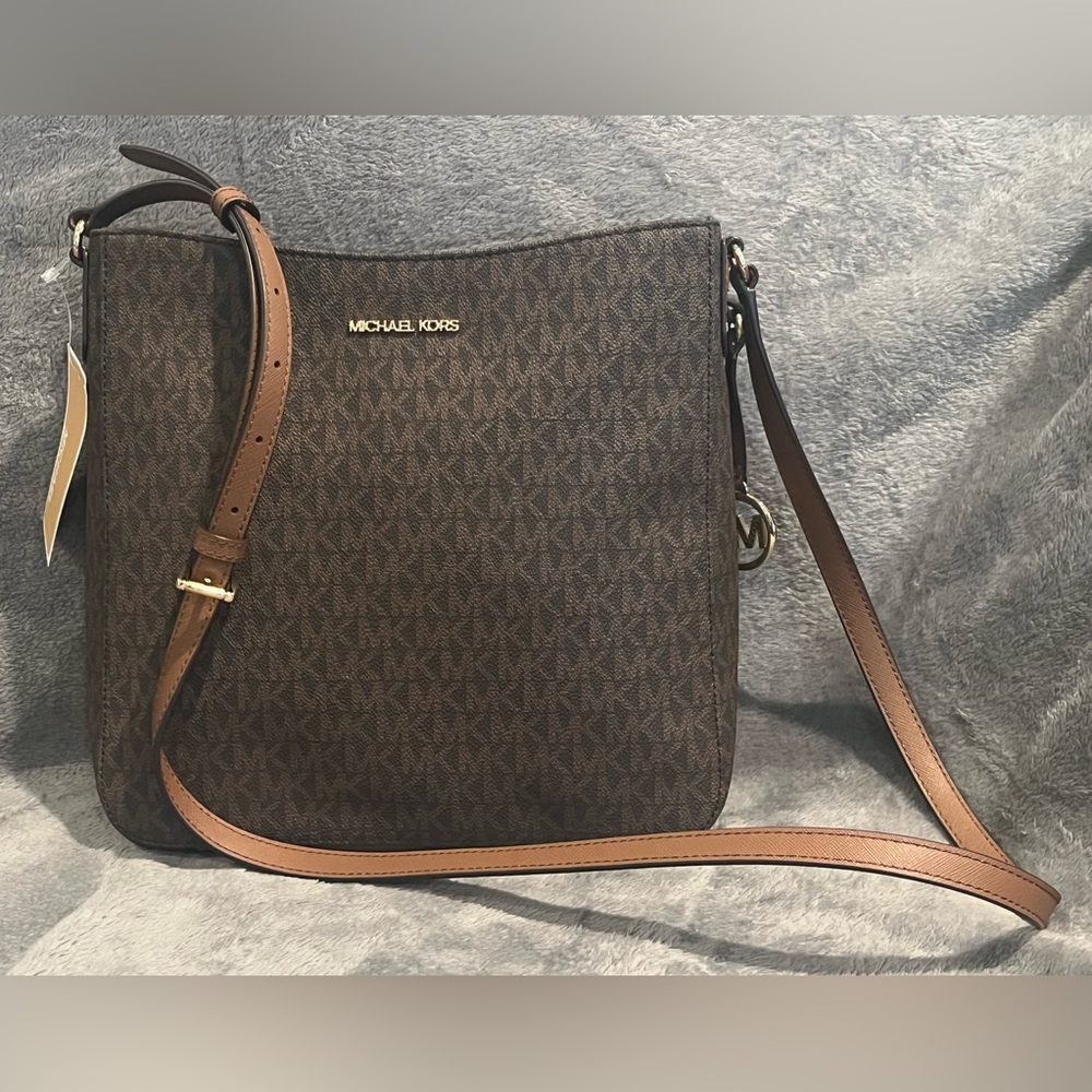Michael Kors Brown Large Logo Crossbody Jet Set Travel NWT Gold